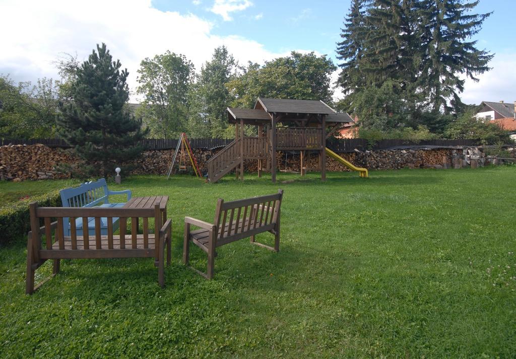 Penzion U Rudolfa Liptovský Ján Exterior foto